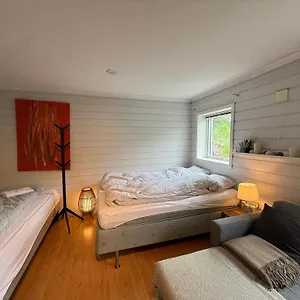 Appartamento Cosy With Free Parking, Bergen
